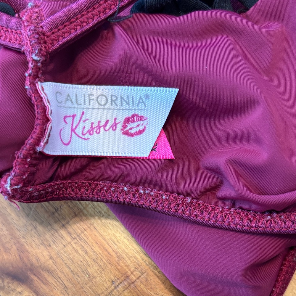 California Kisses Leotard - Picture 3 of 6